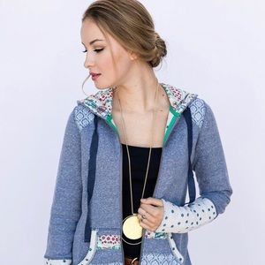 Evy’s Tree Rosie in Sky